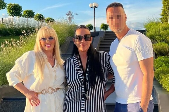 ŠAMPANJAC, BOGATA TRPEZA I LUKSUZ NA AVALI Marta Savić priredila nezaboravno rođendansko iznenađenje Branki Sovrlić: "Ona to zaslužuje" (VIDEO)