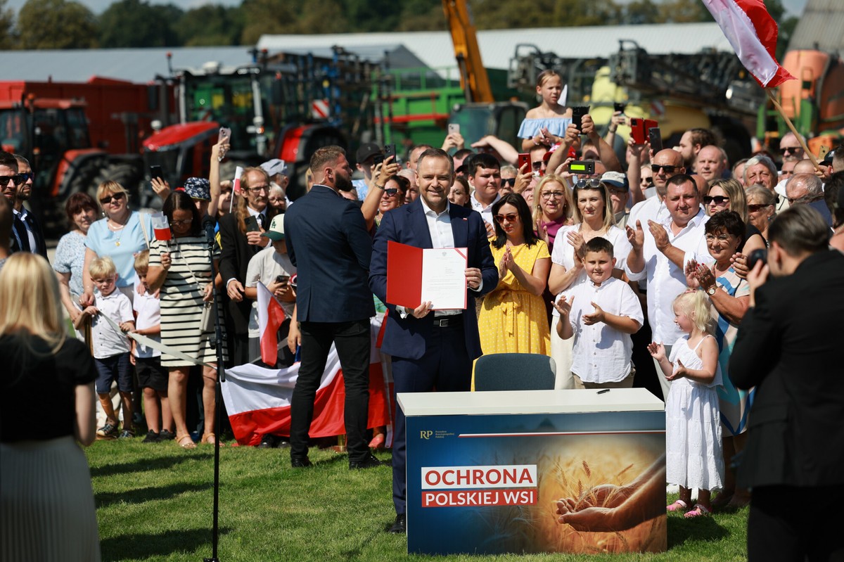 Państwowa ziemia pod ochroną. Karol Nawrocki chce wydłużenia ważnego zakazu