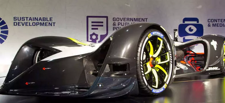 Roborace pokazuje bezzałogowy samochód elektryczny (MWC 2017)