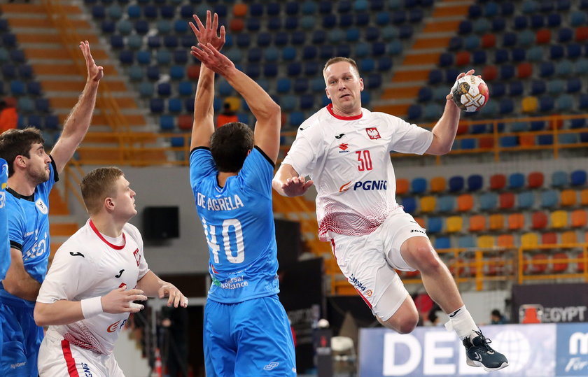2021 IHF Handball World Championship - Main Round Group 1 - Uruguay v Poland