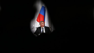 Szef Rosnieftu ostrzega świat przed sankcjami