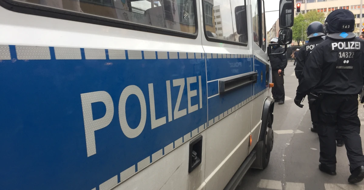 Atak nożowniczki w dzielnicy "Oktoberfestu". Kobieta została zastrzelona przez policję