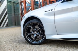 Alfa Romeo w Polsce kusi nową gwarancją. Robert Kubica ręczy za solidność