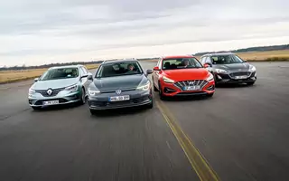 Ford Focus kontra Hyundai i30, Renault Megane i Volkswagen Golf. Za co warto je polubić?