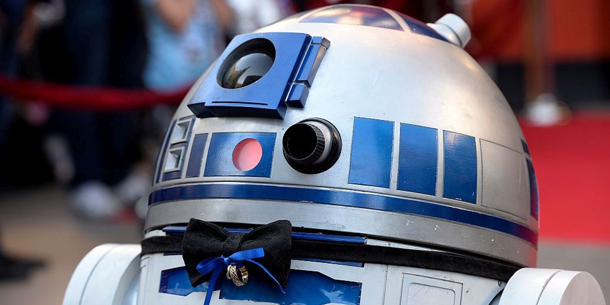 R2-D2 występuje w "Gwiezdnych wojnach" od pierwszej części sagi