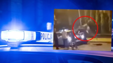 Atak na policjantów w Bolesławcu. Szokujące nagranie w sieci [WIDEO]