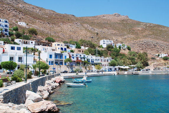 9. Tilos