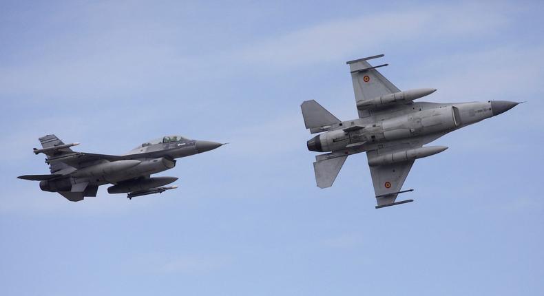 Two F-16 perform fly-bys in Fetesti, Romania in November 2023.Inquam Photos/George Calin via REUTERS