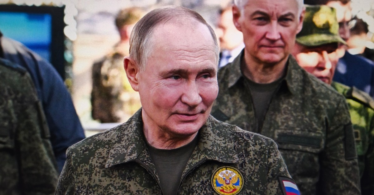 Brak żołnierzy w Rosji. Putin rozdaje tysiące rubli za polecenie znajomego