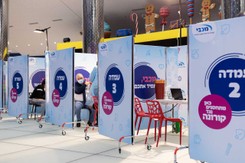 Izrael rozważa 'model szwedzki'. Chodzi o uzyskanie odporności zbiorowej