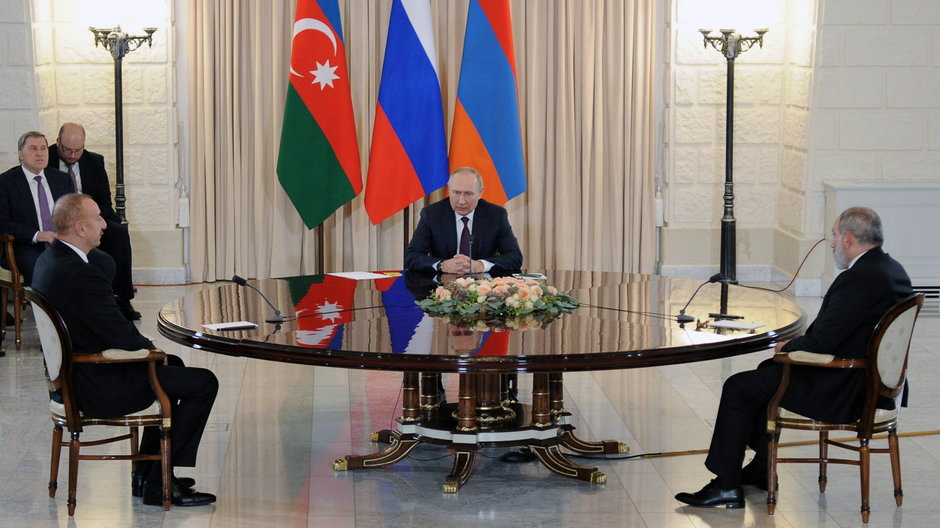 Alijew, Putin i Paszynian podczas rozmów w Soczi, 31.10.2022