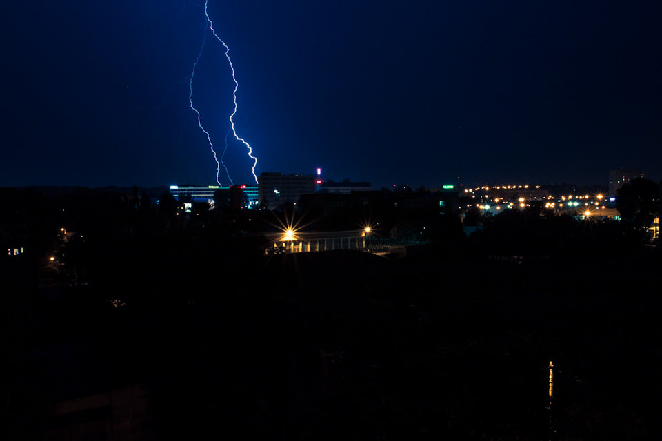 Burza nad Krakowem, fot. Iron/Daj znać!