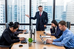 10 najczęstszych błędów radnych i ich skutki