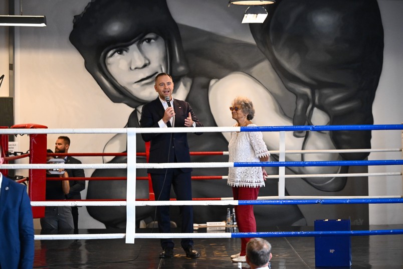 Prezydent Karol Nawrocki kilka dni po zaprzysiężeniu wszedł do ringu [FOTO]