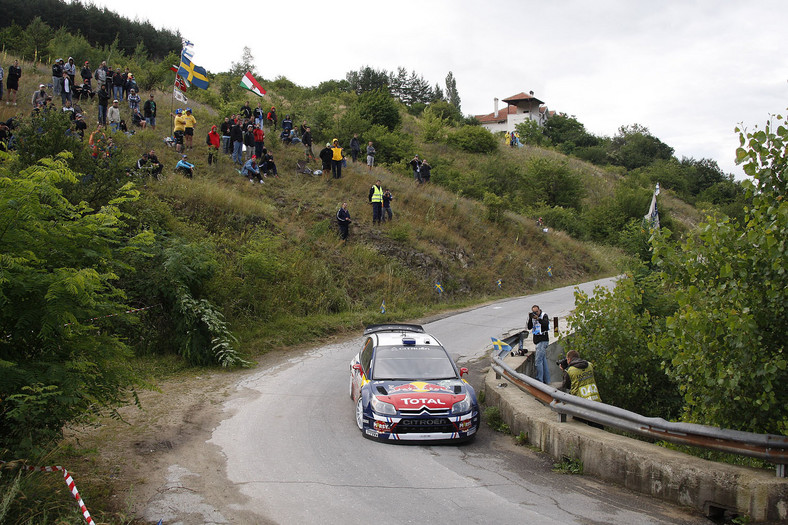 Citroën Total WRT taranuje konkurentów (galeria Rallyworld©Willy Weyens)