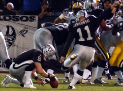 Drugie zwycięstwo Raiders, 10 punktów Janikowskiego