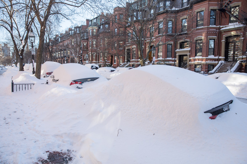 Ulice Bostonu po przejściu burzy śnieżnej