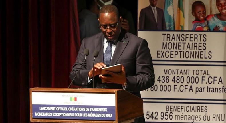 Macky Sall lance l'opération Cash transfert