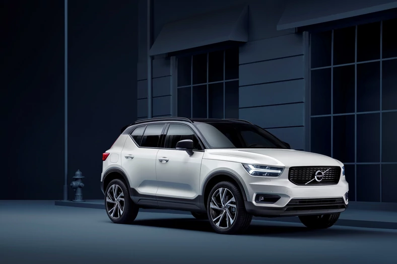 Volvo XC40 w 2021 r. było drugim najchętniej kupowanym samochodem premium w Europie.