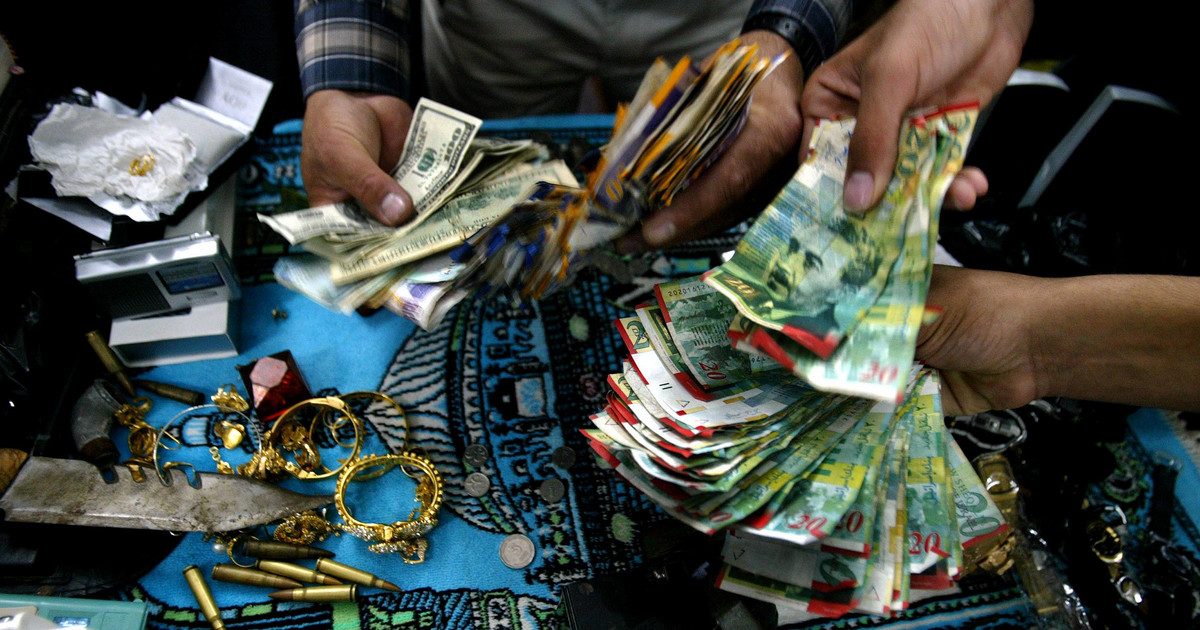 Kde bere Hamas peníze?  Inkasa, daně, investice, kryptoměny