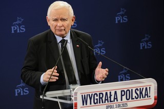 Kaczyński: Trzeba zmienić konstytucję. Obecna została „wywrócona jednym palcem”