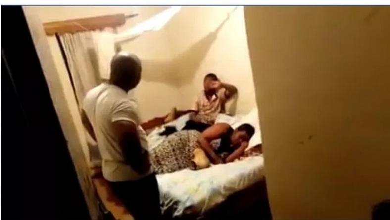 Man catches wife in bed with student; his reaction will ...