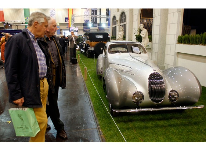 W Essen zakończyła się wystawa Techno Classica. Impreza jest uznawana za największe niemieckie targi pojazdów historycznych i zabytkowych. W naszej galerii mamy kilka perełek dawnej motoryzacji - auta warte są bardzo poważne pieniądze...