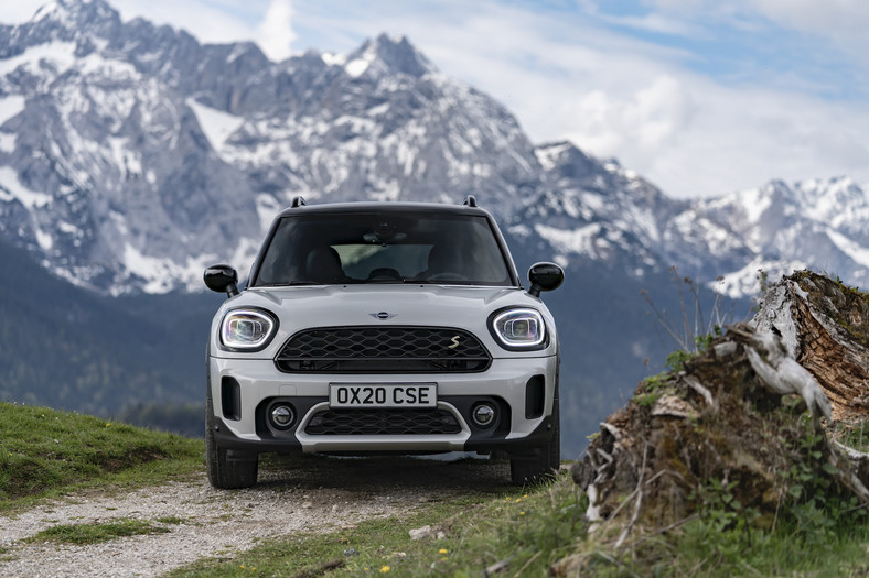 Mini Countryman po face liftingu 20202