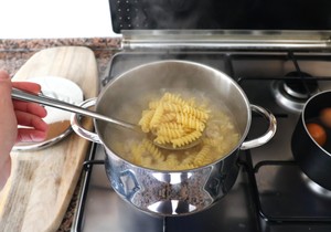 Ako stavljate ulje u testeninu, pravite veliku grešku: Evo šta kažu profesionalci