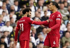 Wygrana Liverpoolu z Leeds w cieniu okropnej kontuzji [WIDEO]