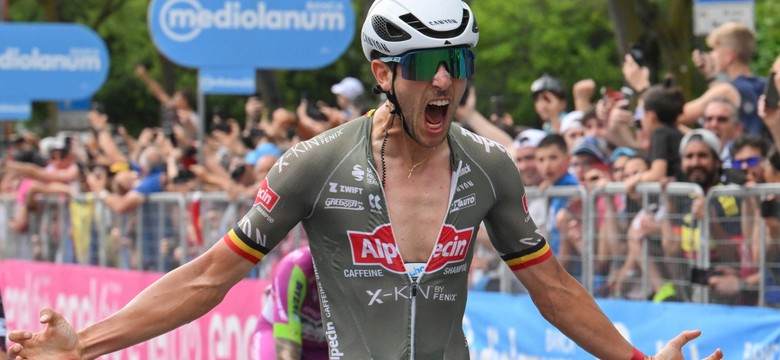 De Bondt najszybszy na 18. etapie. Carapaz wciąż liderem Giro d'Italia