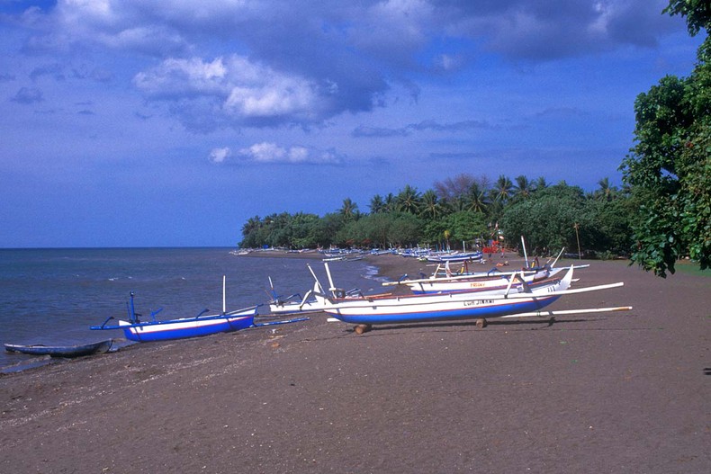  Lovina Beach, Indonesia