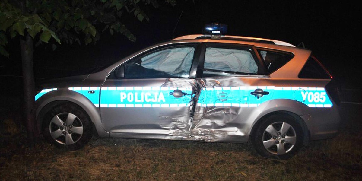 Pościg w centrum Radomia. Ranni policjanci