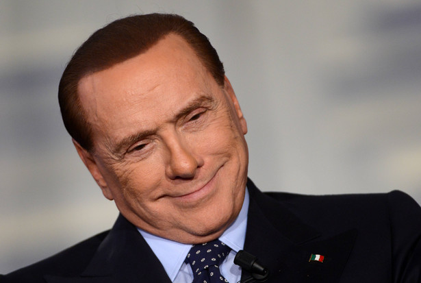 Berlusconi napadnięty przez Femen. "To bezmyślne"