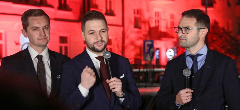 Patryk Jaki nielegalnie rozdawał alkohol? Andrzej Rozenek składa zawiadomienie