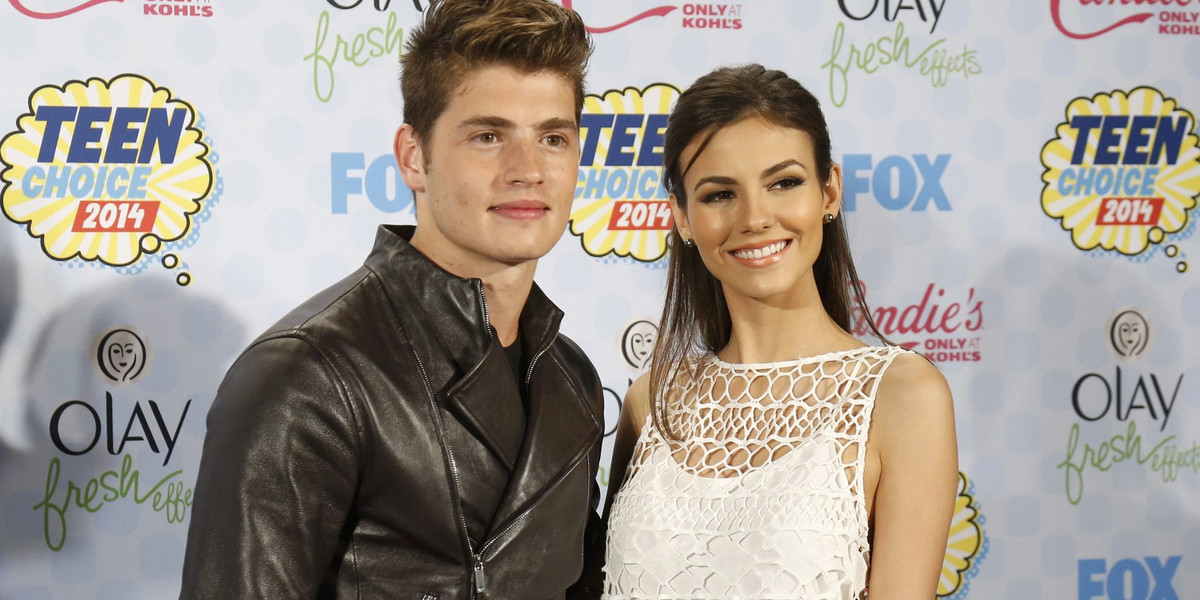 Gregg Sulkin i Victoria Justice 