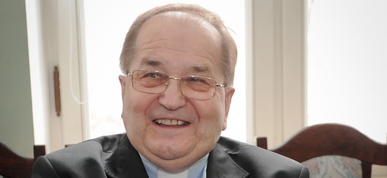 O. Rydzyk żartuje z Conchity, a wierni w śmiech: Znalazł się Pavarotti