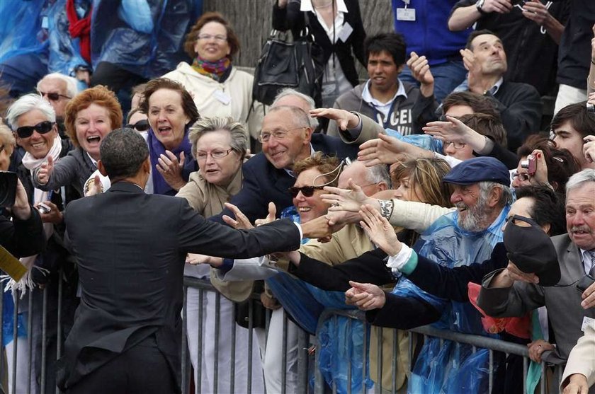 Obama przyleciał do Francji