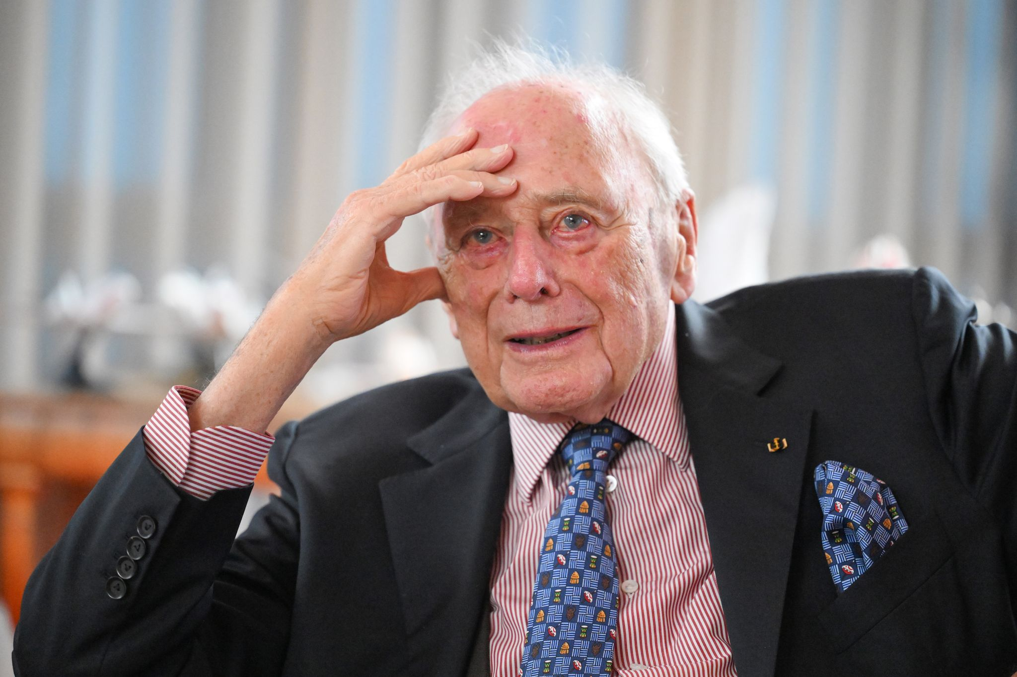 Täuschend echtes Deepfake: Betrüger missbrauchen Video von Milliardär Würth