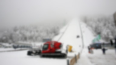 MŚ w lotach: Planica zasypana, trwa walka z czasem