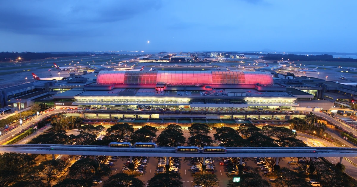 Nie wszystkie paliwa objęte CPN. Ceny biletów lotniczych tylko rosną