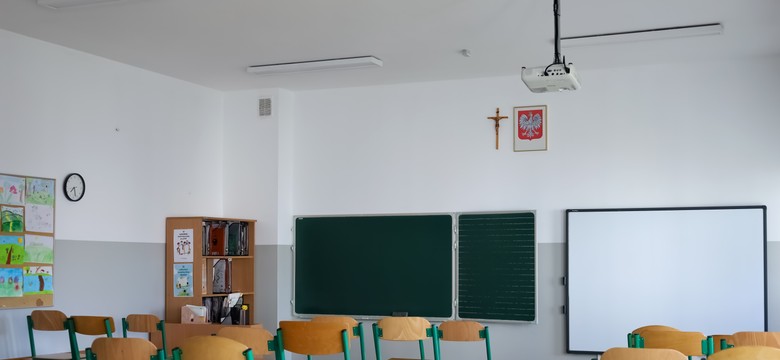 MEN kasuje "godziny czarnkowe". Nowelizacja Karty nauczyciela na stole rządu
