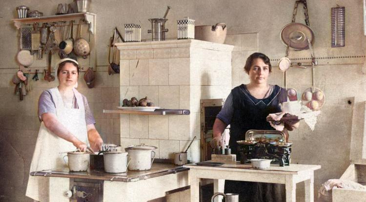 Nők a konyhában 1922-ben