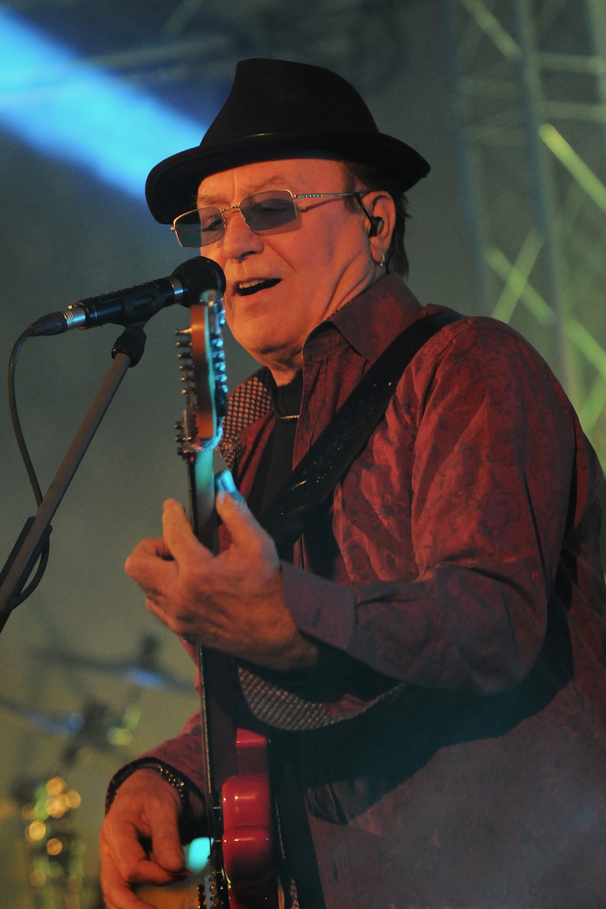 Frontman a gitarista českej skupiny Olympic Petr Janda.