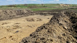 geodezyjna niekonsekwencja przy decyzjach zrid: jedne działki dostają