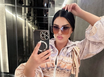 OD PTICE MLEKO! Stanija Dobrojević pokazala kako proslavlja Badnji dan, BRAT Sani pali tamjan, vrte česnicu pred punom TRPEZOM (FOTO)