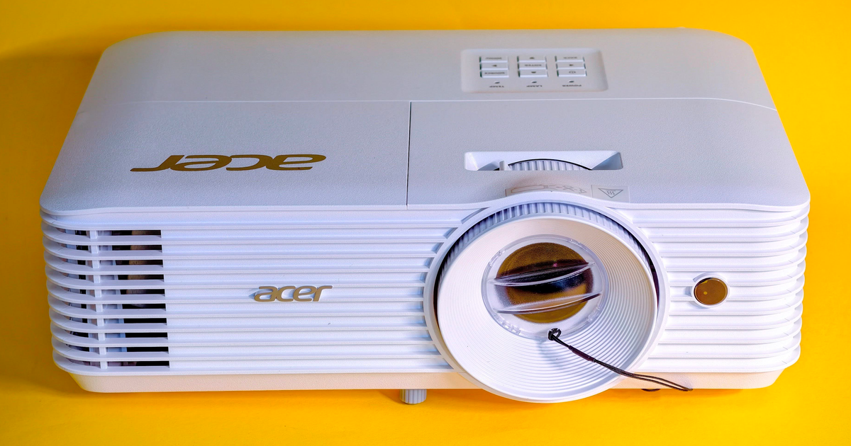 Full-HD-Beamer Acer X1528Ki im Test: Scharf & richtig hell