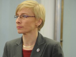 Napięcie w kieleckim PiS. Gosiewska boi się, że będą wyrzucać