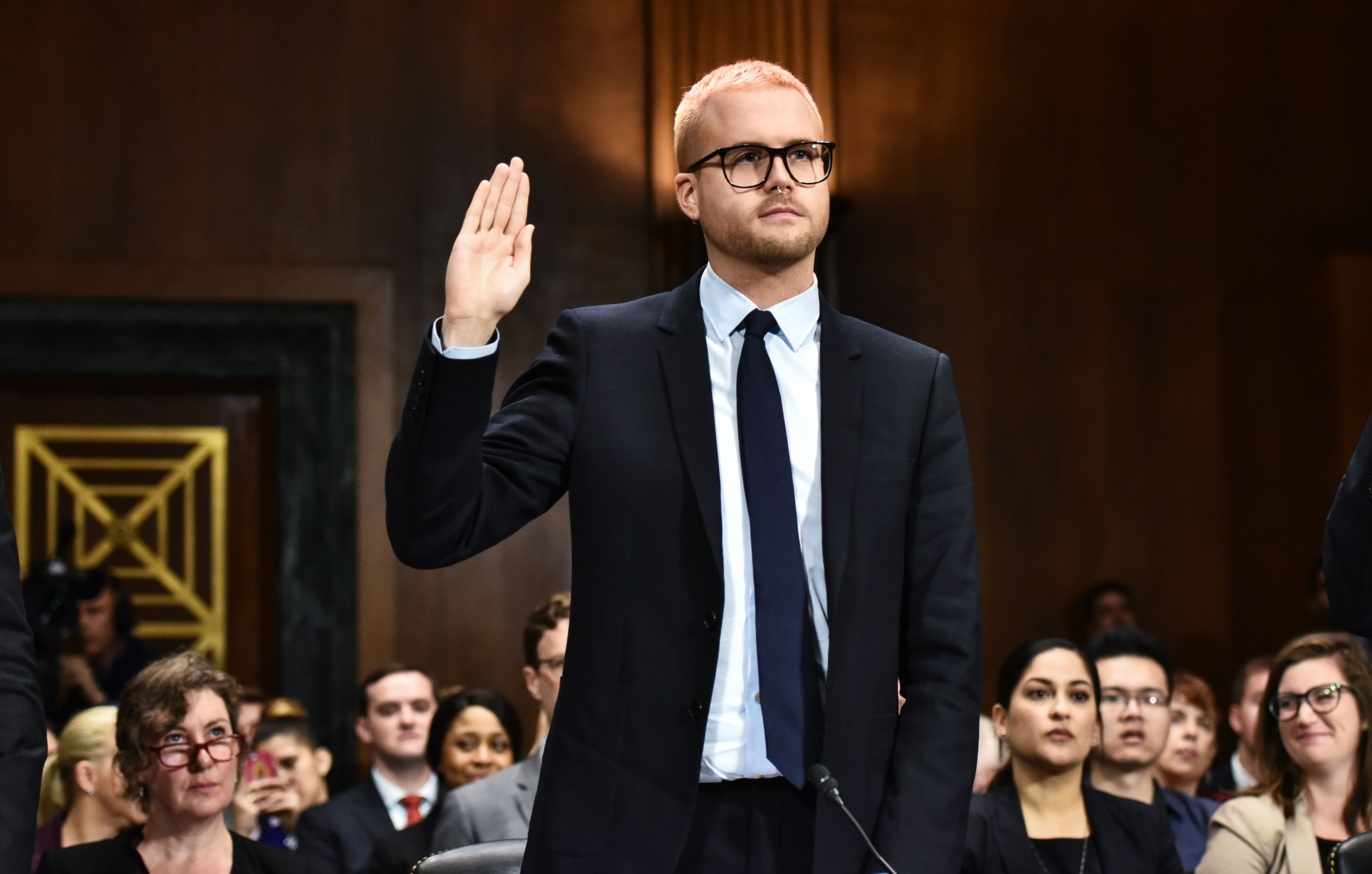 Zuckerberg raggiunge accordo su causa Cambridge Analytica