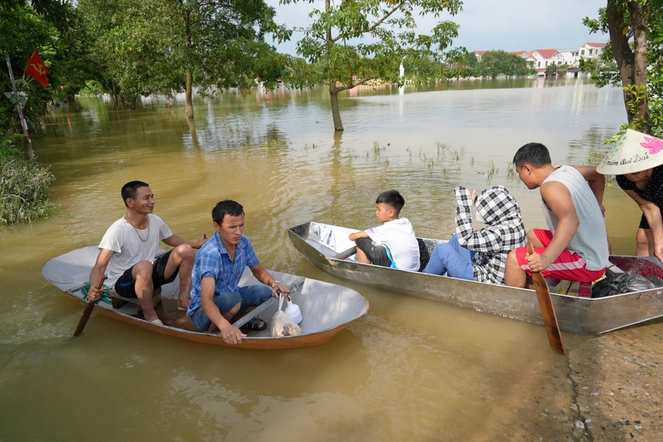 Poplave u Vijetnamu nakon udara tajfuna Jagi u selu An Lak 13. septembra